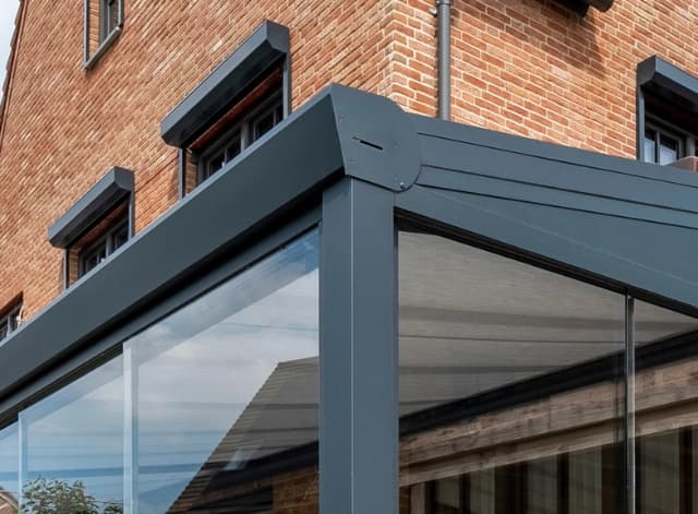 Aluminium-Terrassenüberdachung von Polendach24